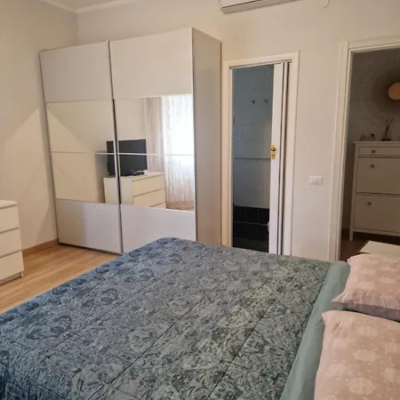 Modern Flat - Metro A 3 Min, Balcone Attrezzato & Self Check-in
