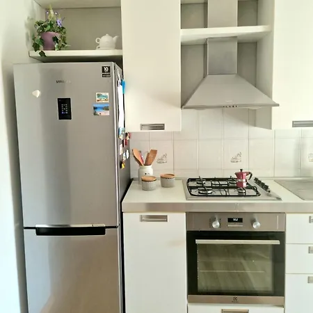 Modern Flat - Metro A 3 Min, Balcone Attrezzato & Self Check-in Apartment *