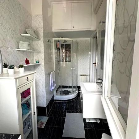Appartamento Bright Modern Flat With Balcony - 3 Min To Metro C & Self Check-in Roma